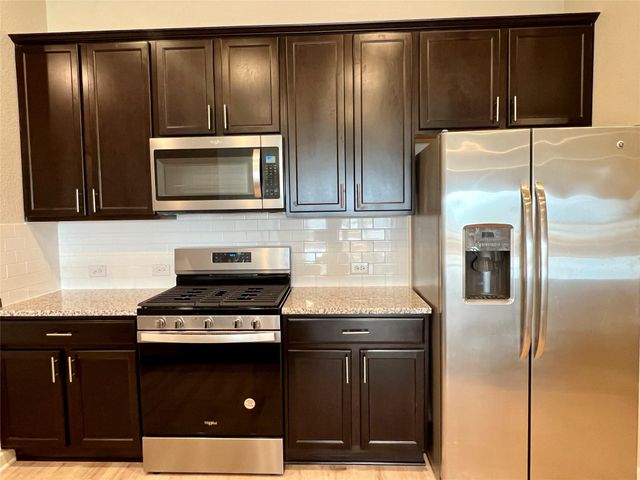 2308 Bear Cub BND, Leander, TX 78641