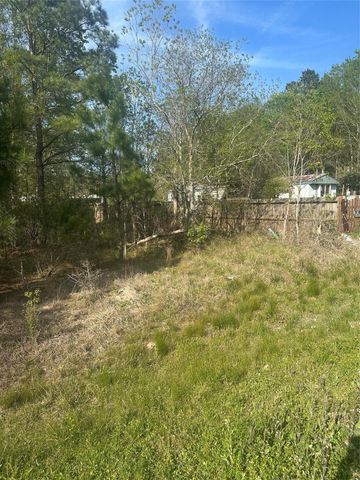 867 County Road 3415, Cleveland, TX 77327