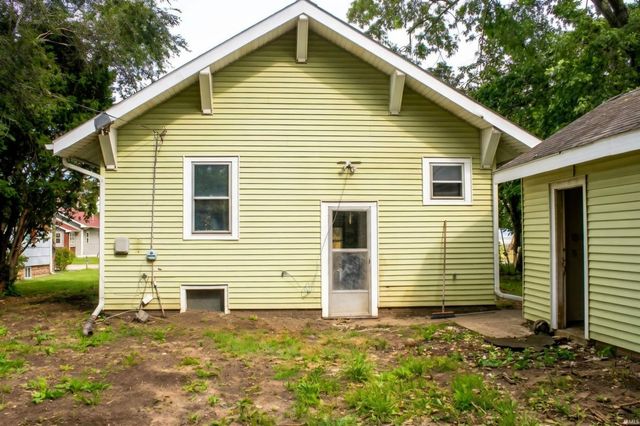 2223 S Main Street, Elkhart, IN 46517