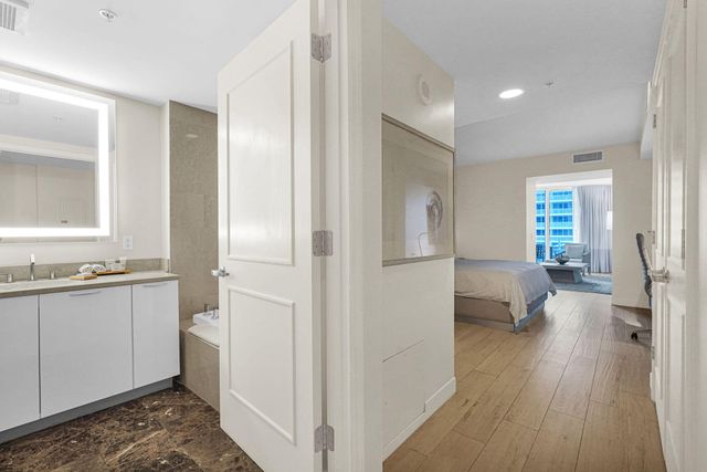 505 N FORT LAUDERDALE BEACH Boulevard 1603, Fort Lauderdale, FL 33304