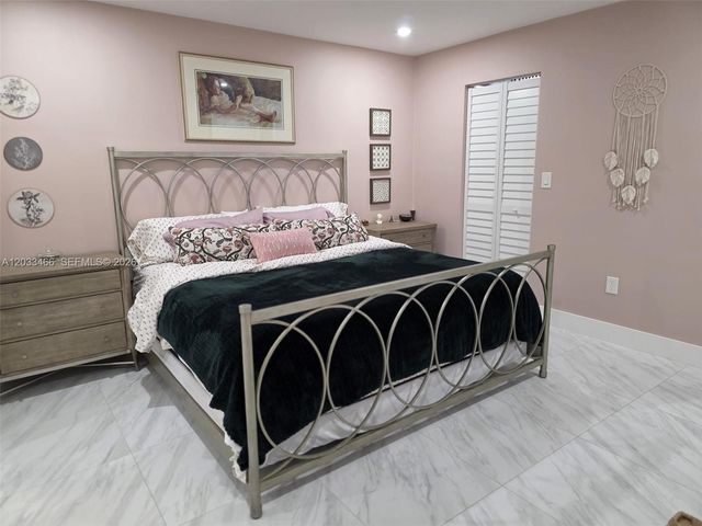 14141 Langley Place, Davie, FL 33325