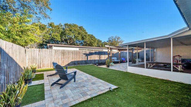 2033 58TH LANE N, Clearwater, FL 33760