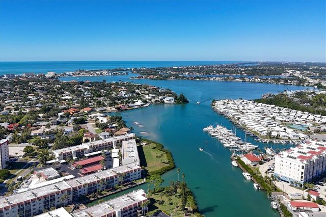 18050 WOODEN SKIFF COURT, Nokomis, FL 34275