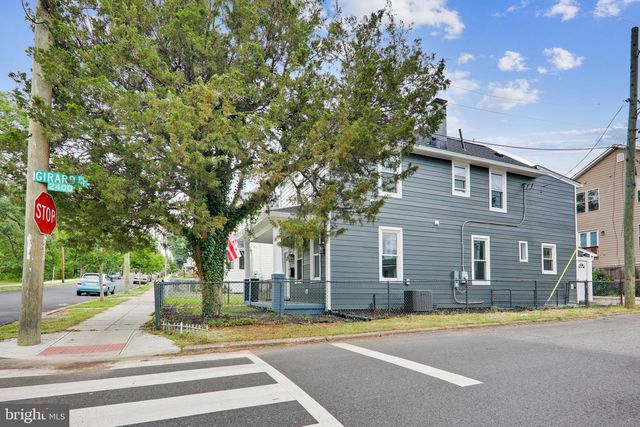 2841 MILLS AVE NE, Washington, DC 20018