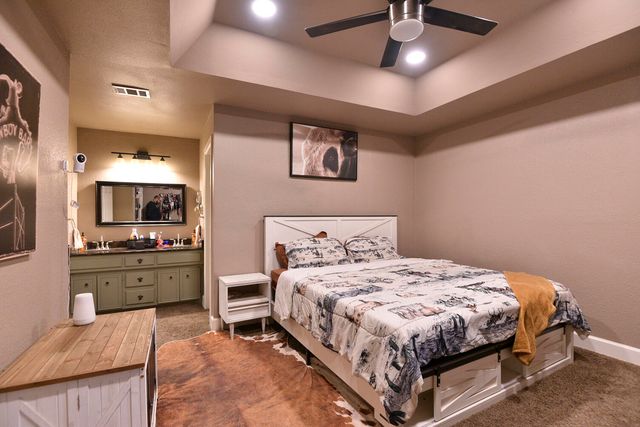 5202 93rd Street, Lubbock, TX 79424