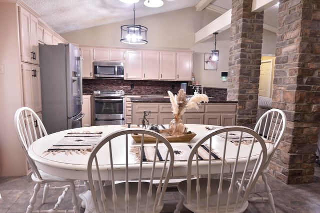 5202 93rd Street, Lubbock, TX 79424
