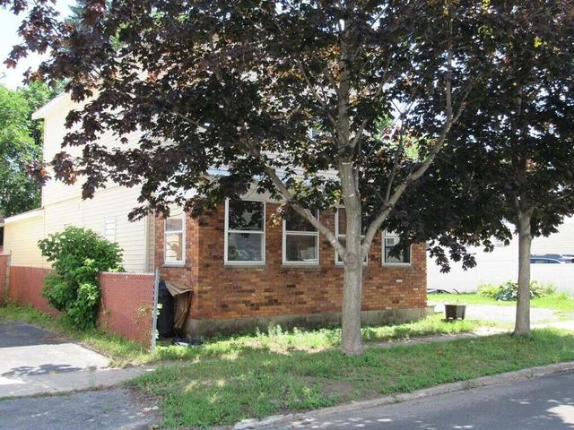 9 Smith Street, Plattsburgh, NY 12901