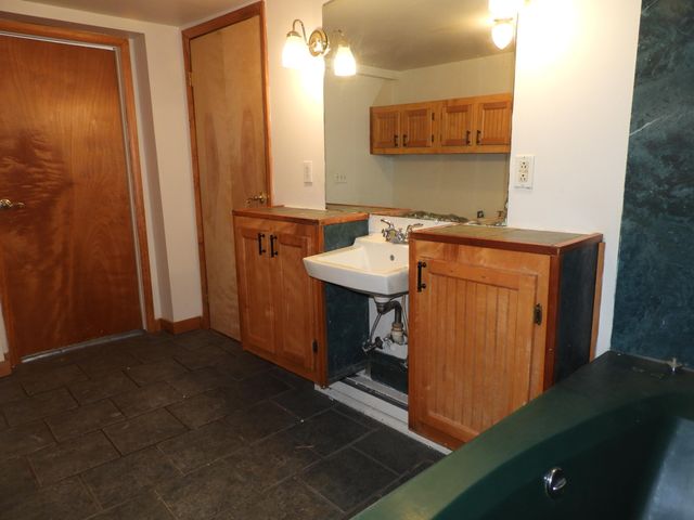 9 Smith Street, Plattsburgh, NY 12901