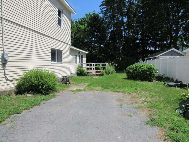 9 Smith Street, Plattsburgh, NY 12901