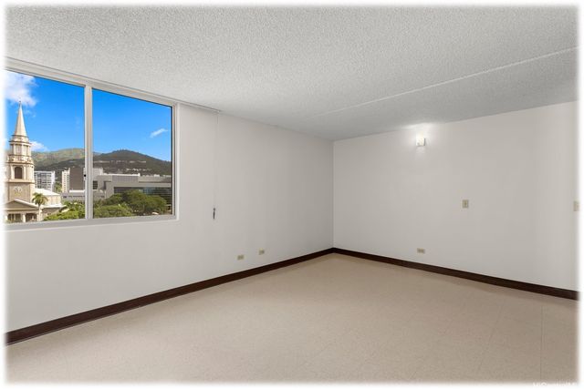 1650 Young Street, Honolulu, HI 96826