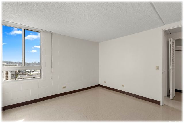 1650 Young Street, Honolulu, HI 96826