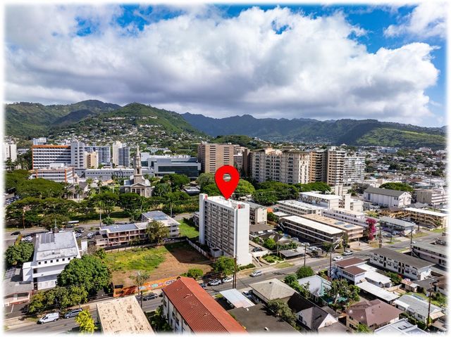 1650 Young Street, Honolulu, HI 96826