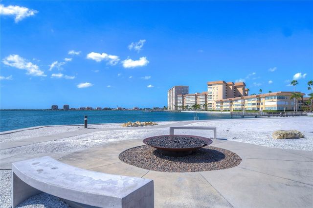 5220 BRITTANY DRIVE S 807, St Petersburg, FL 33715