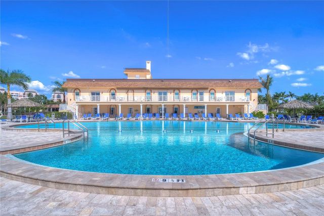 5220 BRITTANY DRIVE S 807, St Petersburg, FL 33715