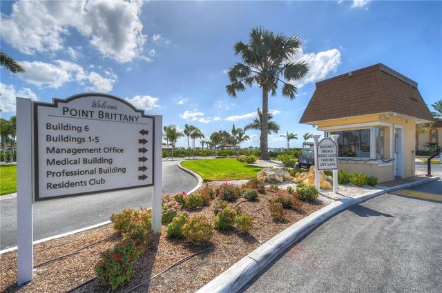 5220 BRITTANY DRIVE S 807, St Petersburg, FL 33715