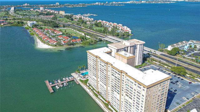 5220 BRITTANY DRIVE S 807, St Petersburg, FL 33715