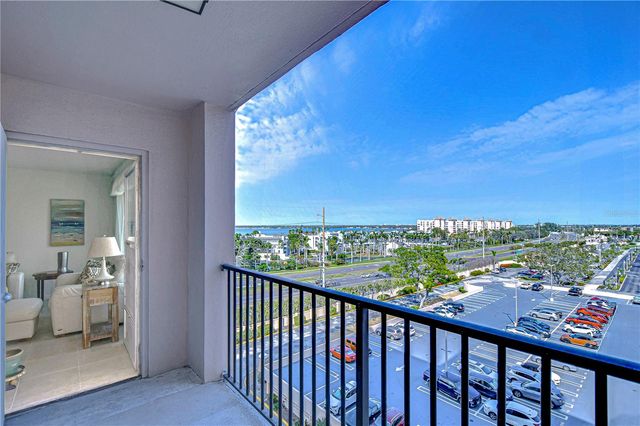 5220 BRITTANY DRIVE S 807, St Petersburg, FL 33715