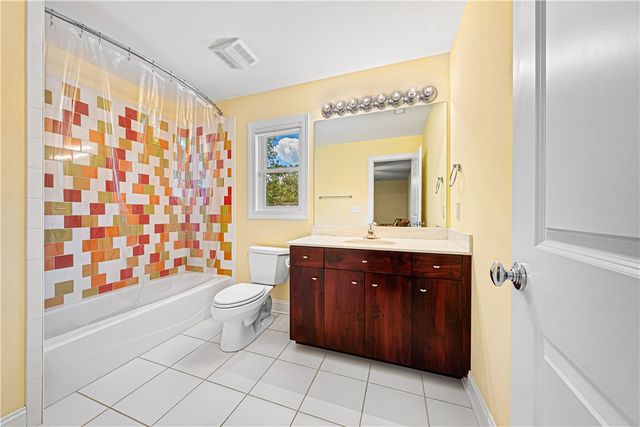181 Ethridge Way, Hartwell, GA 30643