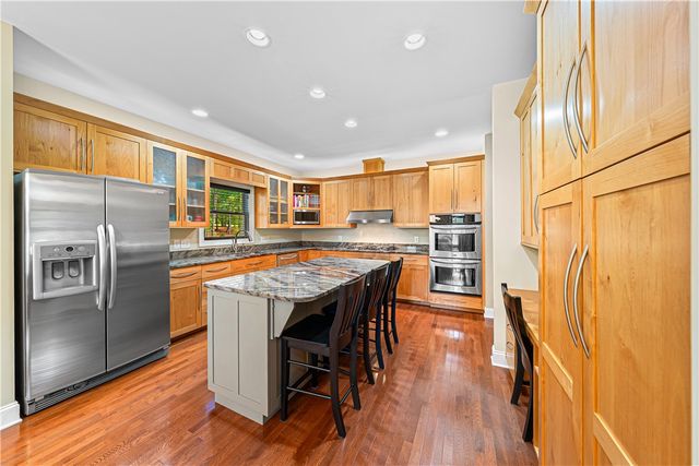 181 Ethridge Way, Hartwell, GA 30643
