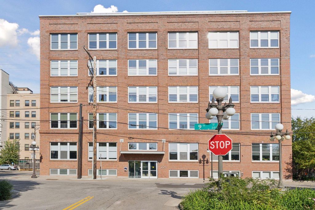 225 9th Street E 304, Saint Paul, MN 55101 — photo 3