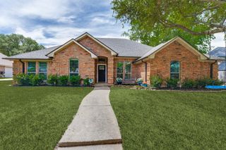 808 Tall Oak Lane, Keller, TX 76248