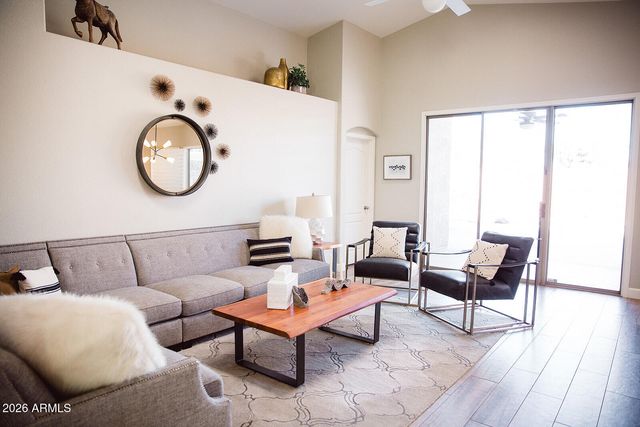 4612 E Mountain Vista Drive, Phoenix, AZ 85048