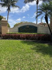 7980 N Nob Hill Road 205, Tamarac, FL 33321
