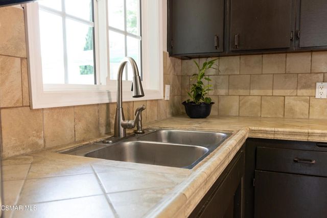 38251 Lisman Avenue, Palmdale, CA 93550