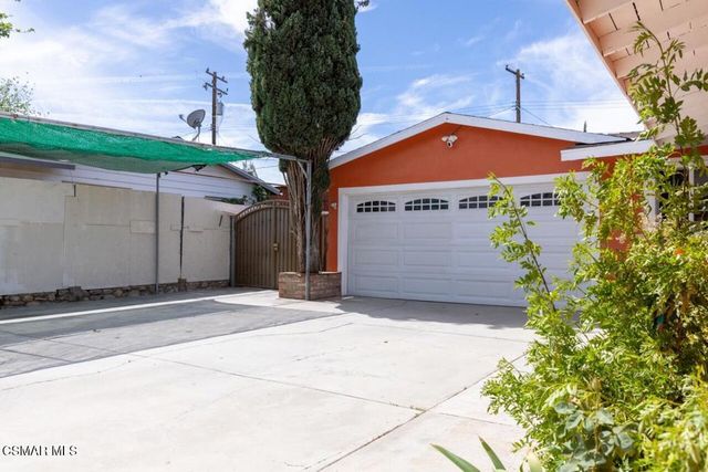38251 Lisman Avenue, Palmdale, CA 93550