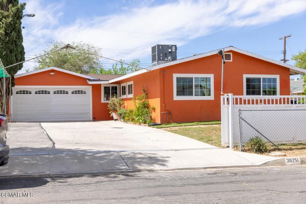 38251 Lisman Avenue, Palmdale, CA 93550