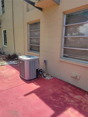 2464 AUSTRALIA WAY E 24, Clearwater, FL 33763