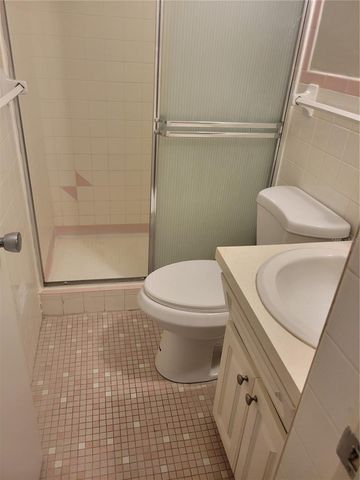 2464 AUSTRALIA WAY E 24, Clearwater, FL 33763