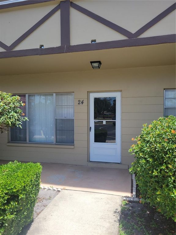 2464 AUSTRALIA WAY E 24, Clearwater, FL 33763