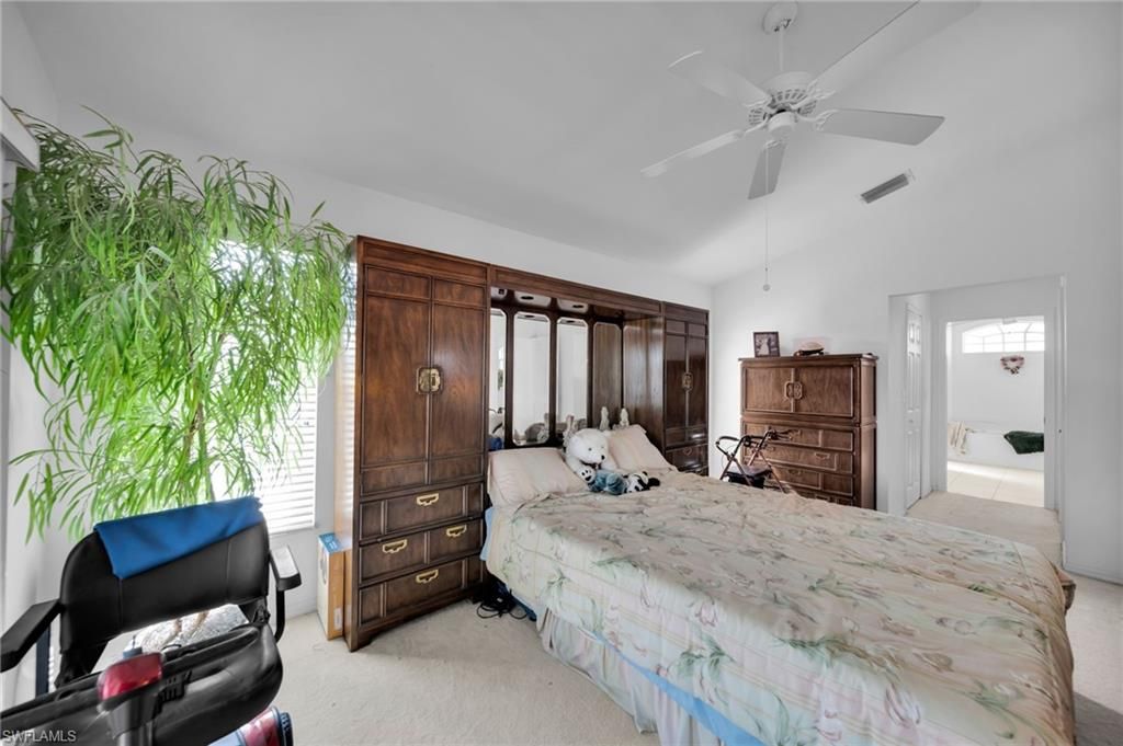 Image 20 of property listing at 2041 SE 16th ST, Cape Coral, FL 33990