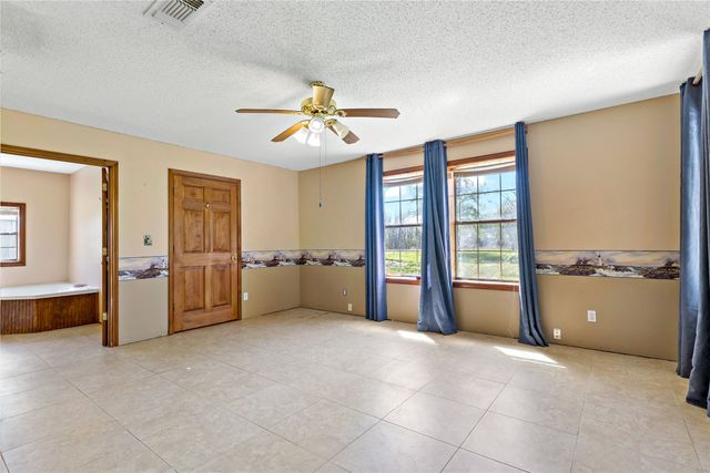 11090 Texas Highway 24 S, Paris, TX 75462
