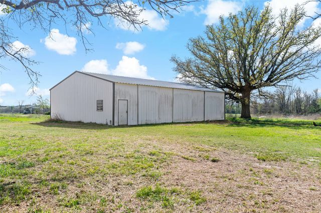 11090 Texas Highway 24 S, Paris, TX 75462