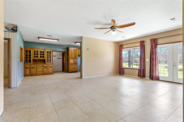 11090 Texas Highway 24 S, Paris, TX 75462