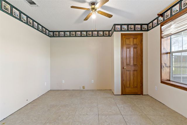11090 Texas Highway 24 S, Paris, TX 75462