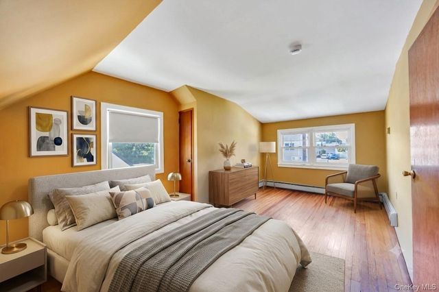 122 Lambert Avenue, Farmingdale, NY 11735