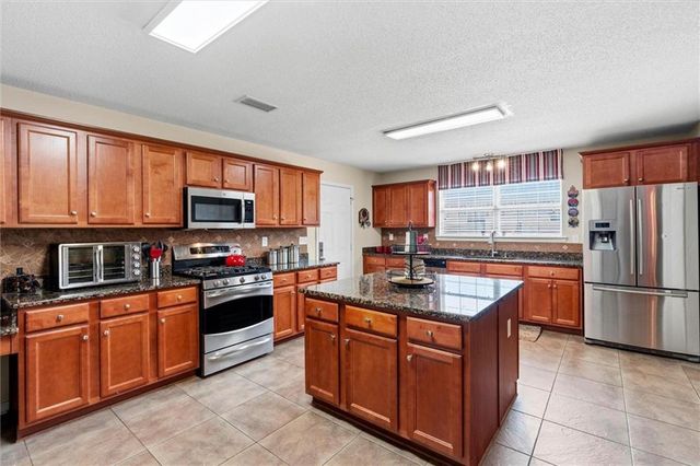 5179 Mossberg Drive E, Theodore, AL 36582