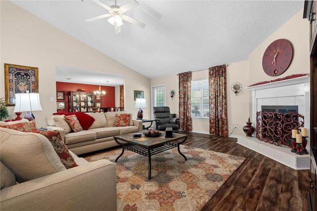5179 Mossberg Drive E, Theodore, AL 36582