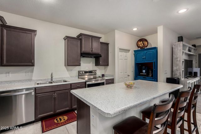 17946 W VIA DEL SOL --, Surprise, AZ 85387