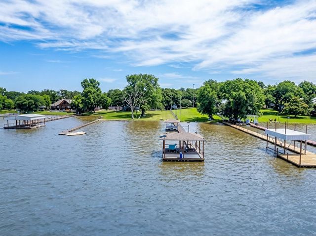 6517 Peden Road, Fort Worth, TX 76179