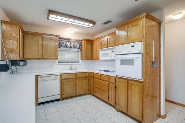 6517 Peden Road, Fort Worth, TX 76179