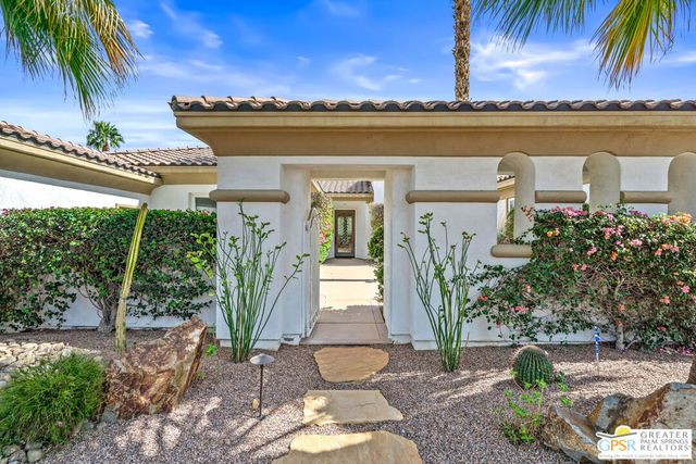 34 Oakmont Drive, Rancho Mirage, CA 92270