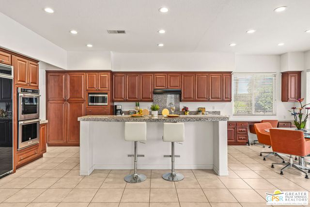 34 Oakmont Drive, Rancho Mirage, CA 92270