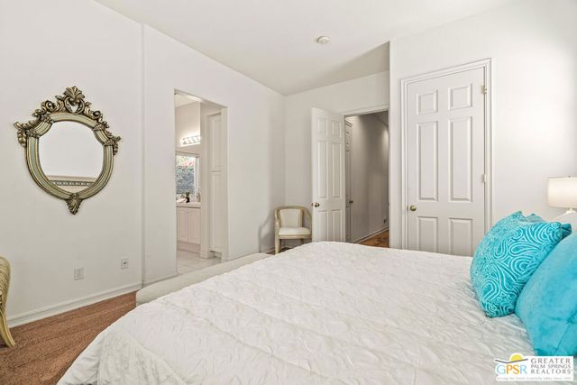 34 Oakmont Drive, Rancho Mirage, CA 92270