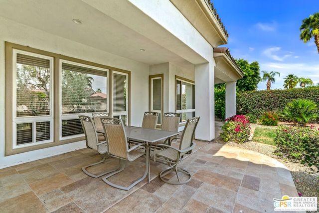 34 Oakmont Drive, Rancho Mirage, CA 92270