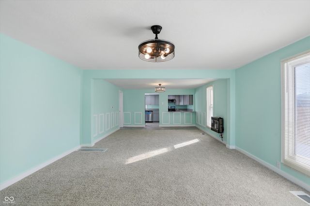 104 S Broad Street, Mooreland, IN 47360