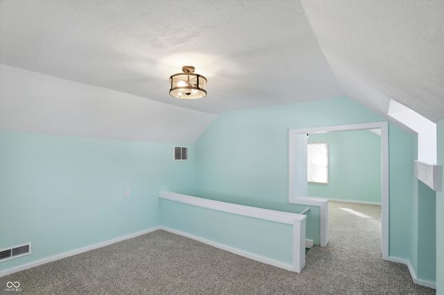 104 S Broad Street, Mooreland, IN 47360